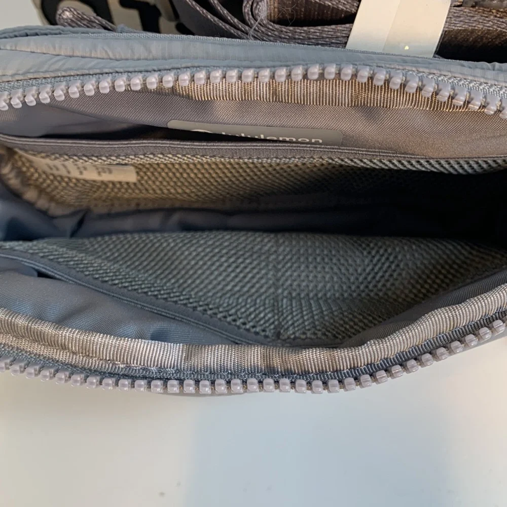 Lululemon Everywhere Belt Bag Large 2L Wunder Puff - Picture 8 of 8